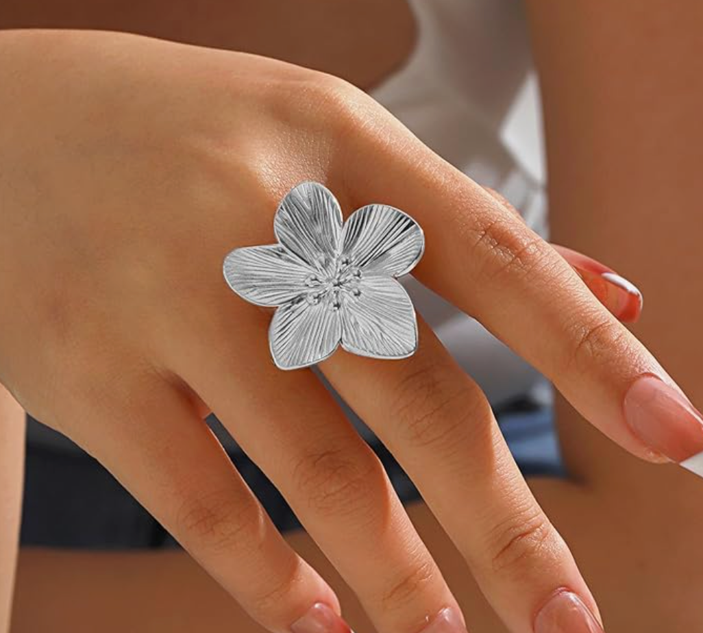 Bold Blossom Ring