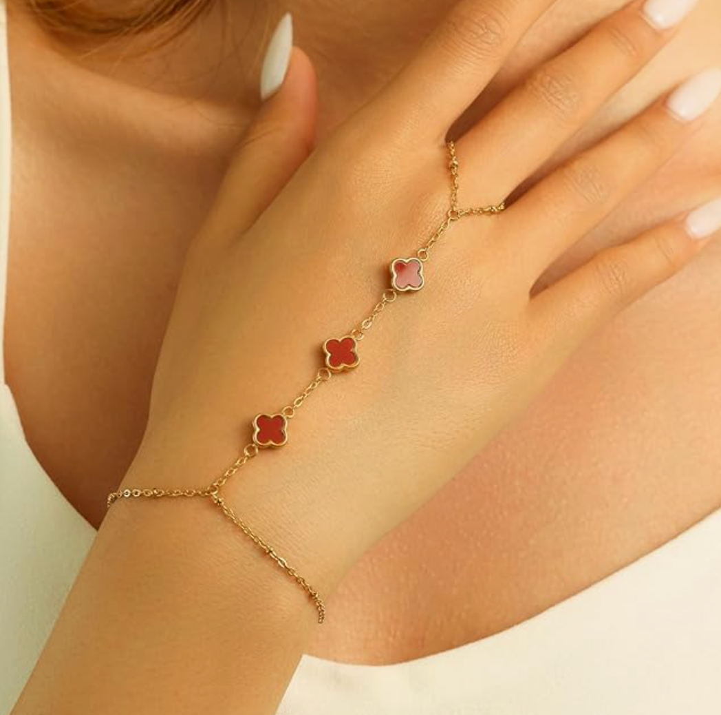 Clover Hand Chain