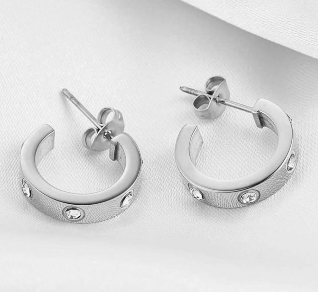 Luna Hoops